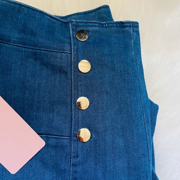 NEW FALL TRENDY DARK BLUE WASH DENIM HIGH WAIST WOMEN JEANS GOLD BUTTON DETAILS - Picture 10 of 12